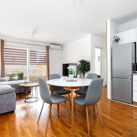 Apartment Ana-Marija มาคาร์สกา ภายนอก รูปภาพ